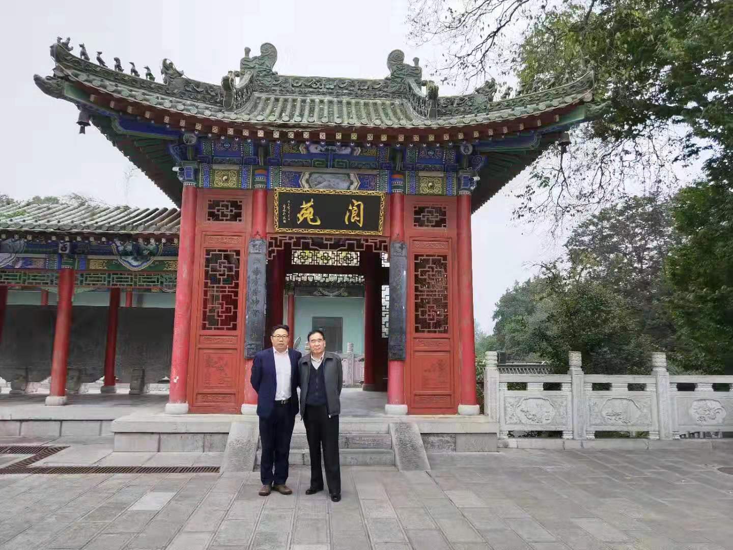 &#21315;&#20159;&#24179;&#21488;&#95;&#21315;&#20159;&#65288;&#20013;&#22269;&#65289;&#19968;&#31449;&#24335;&#26381;&#21153;&#24179;&#21488;