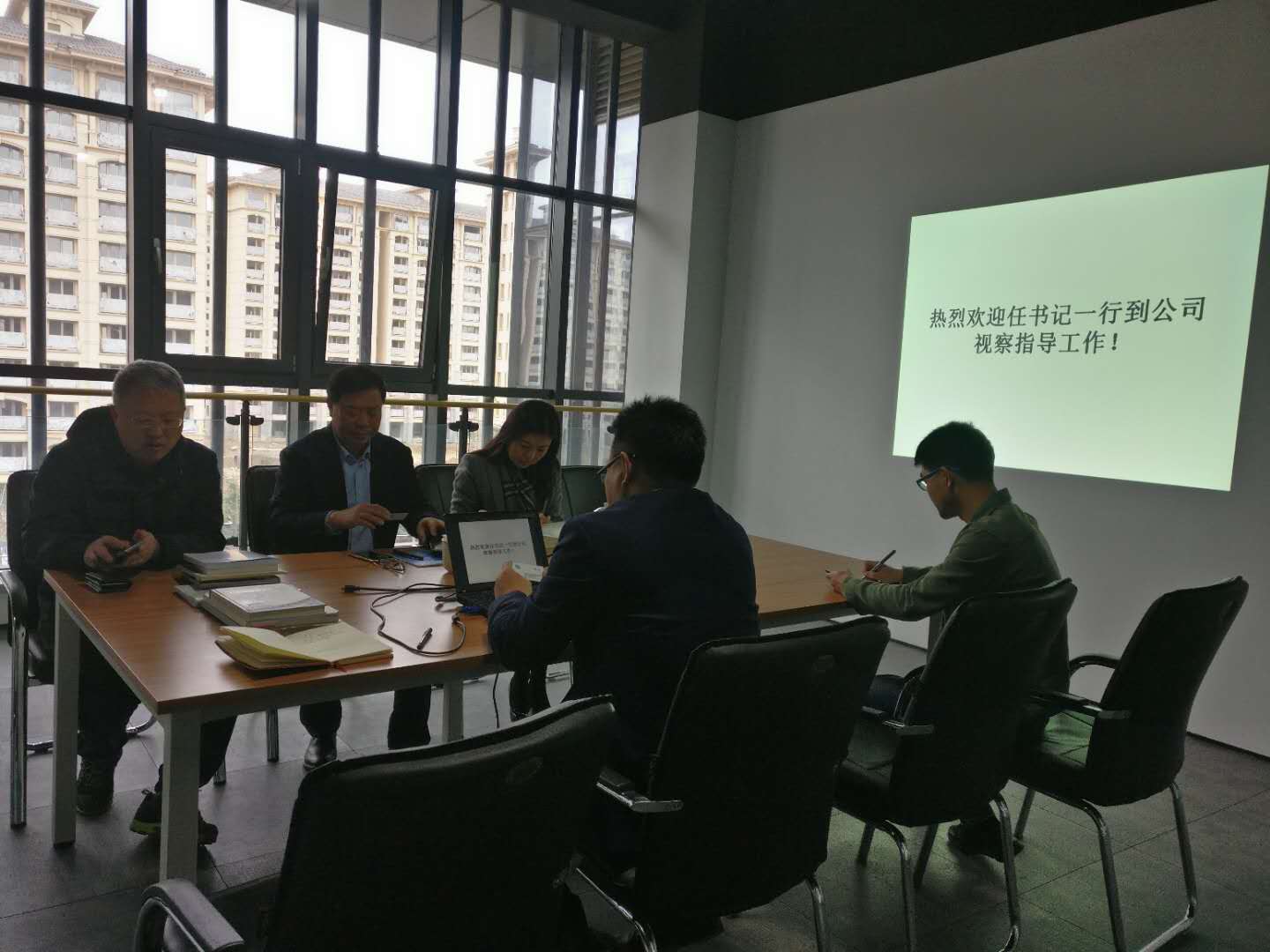 &#21315;&#20159;&#24179;&#21488;&#95;&#21315;&#20159;&#65288;&#20013;&#22269;&#65289;&#19968;&#31449;&#24335;&#26381;&#21153;&#24179;&#21488;