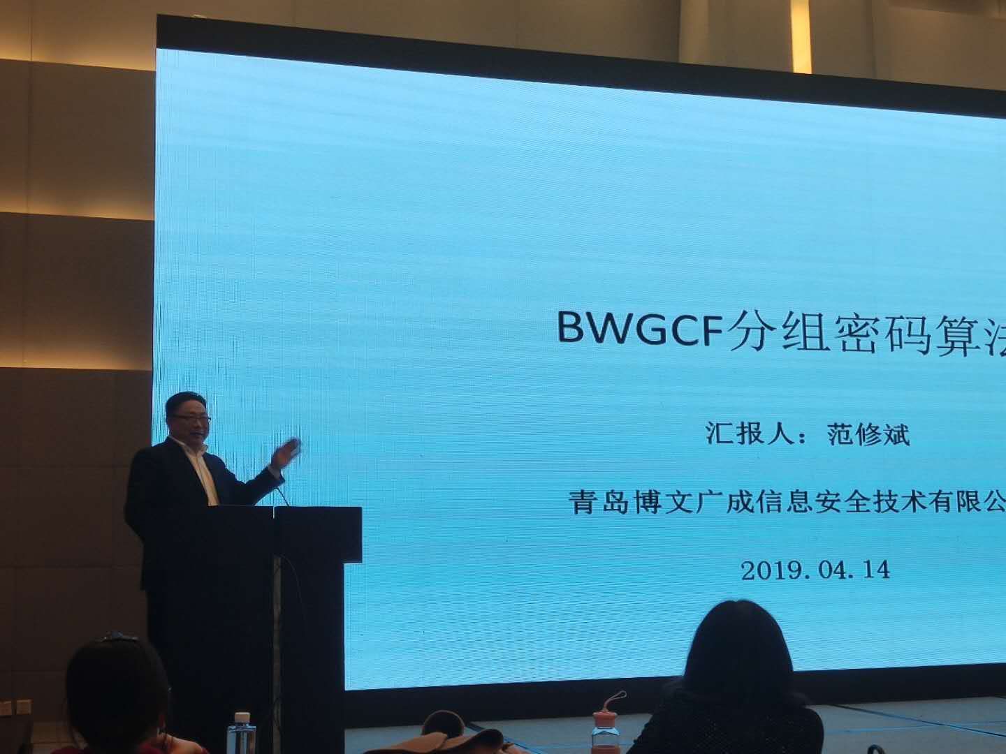 &#21315;&#20159;&#24179;&#21488;&#95;&#21315;&#20159;&#65288;&#20013;&#22269;&#65289;&#19968;&#31449;&#24335;&#26381;&#21153;&#24179;&#21488;