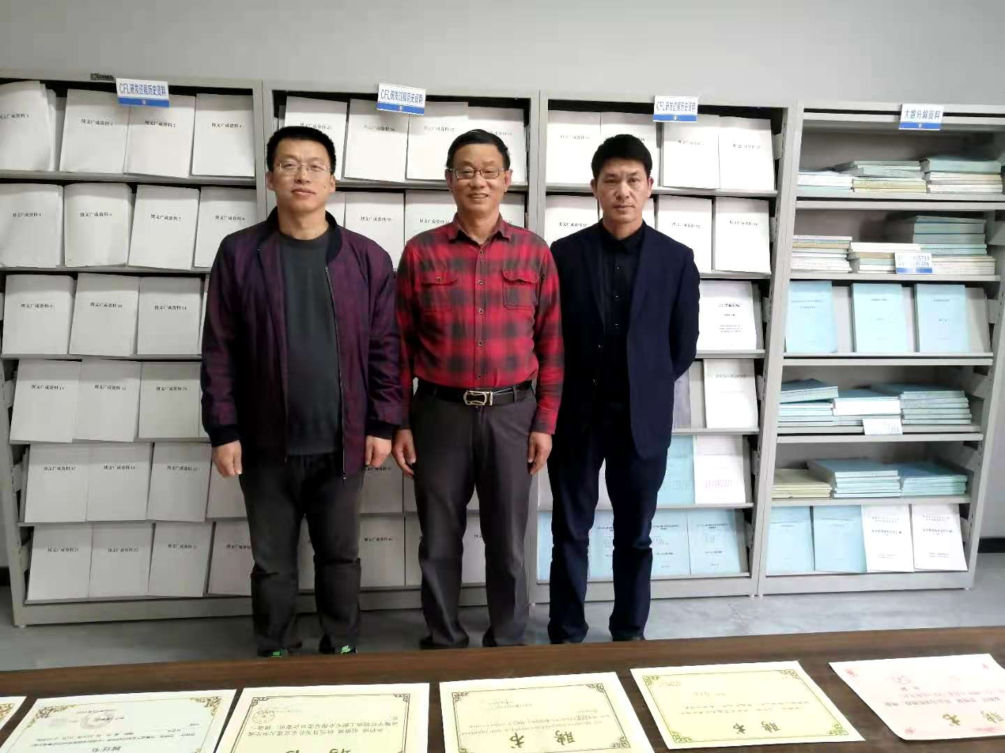 &#21315;&#20159;&#24179;&#21488;&#95;&#21315;&#20159;&#65288;&#20013;&#22269;&#65289;&#19968;&#31449;&#24335;&#26381;&#21153;&#24179;&#21488;