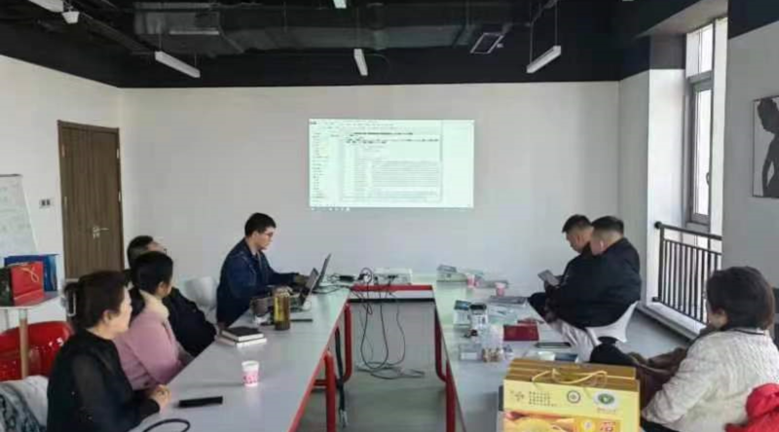 &#21315;&#20159;&#24179;&#21488;&#95;&#21315;&#20159;&#65288;&#20013;&#22269;&#65289;&#19968;&#31449;&#24335;&#26381;&#21153;&#24179;&#21488;